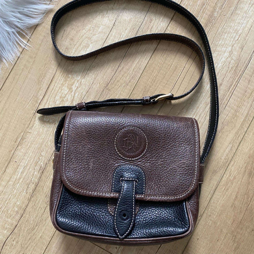 Vintage REDWALL Italy genuine leather Elegant Crossbody Bag